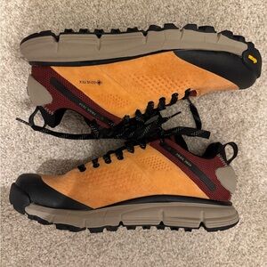 Danner Womens Trail 2650 3" Gore-Tex GTX Orange Hiking Shoes Size 8.5